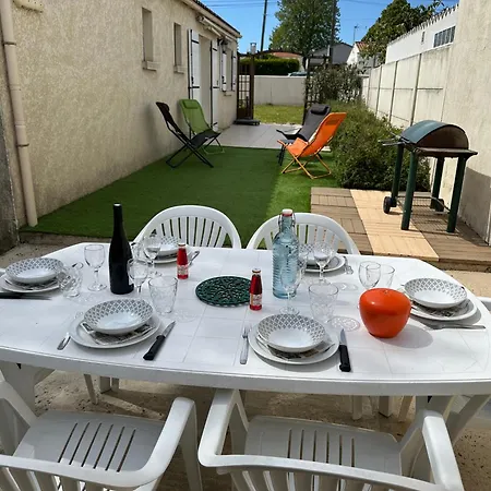 度假居 La Jale 奥雷龙圣乔治